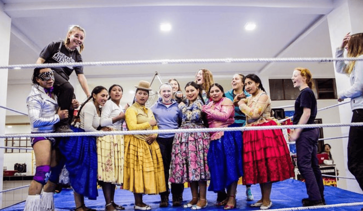 ¡Vive la emoción del Cholitas Wrestling en La Paz!